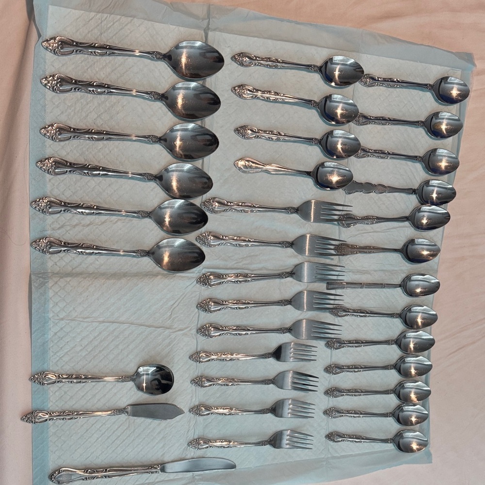 Classic Silver Flatware Set